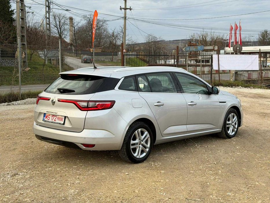 RENAULT Megane 2019 — imagine 3