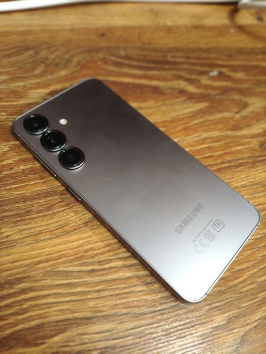 Самсунг с25 сатылады.