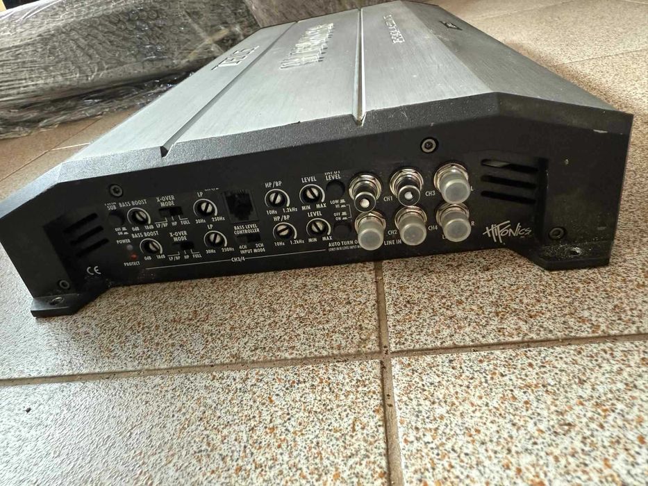 Усилвател Hifonics Zeus ZRX 9404 4x300