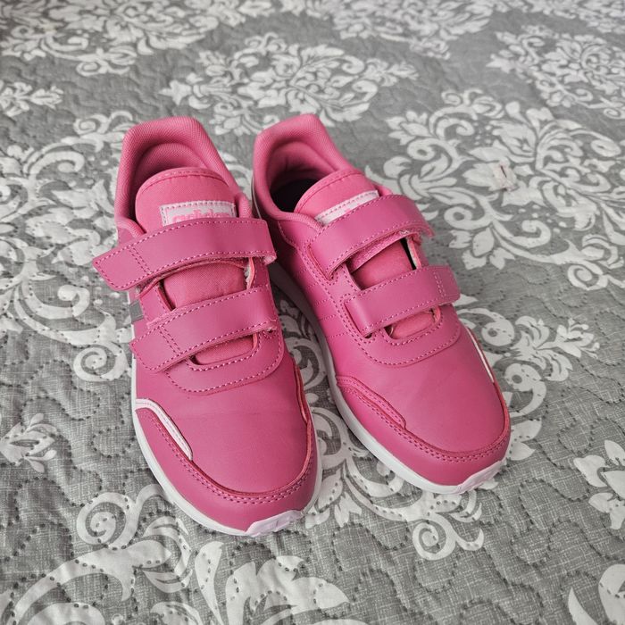 Нови маратонки 32 размер