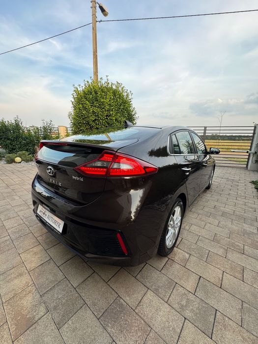 Hyundai IONIQ /  1.6 Hybrid  /  Premium,răcire scaune,piele,etc.