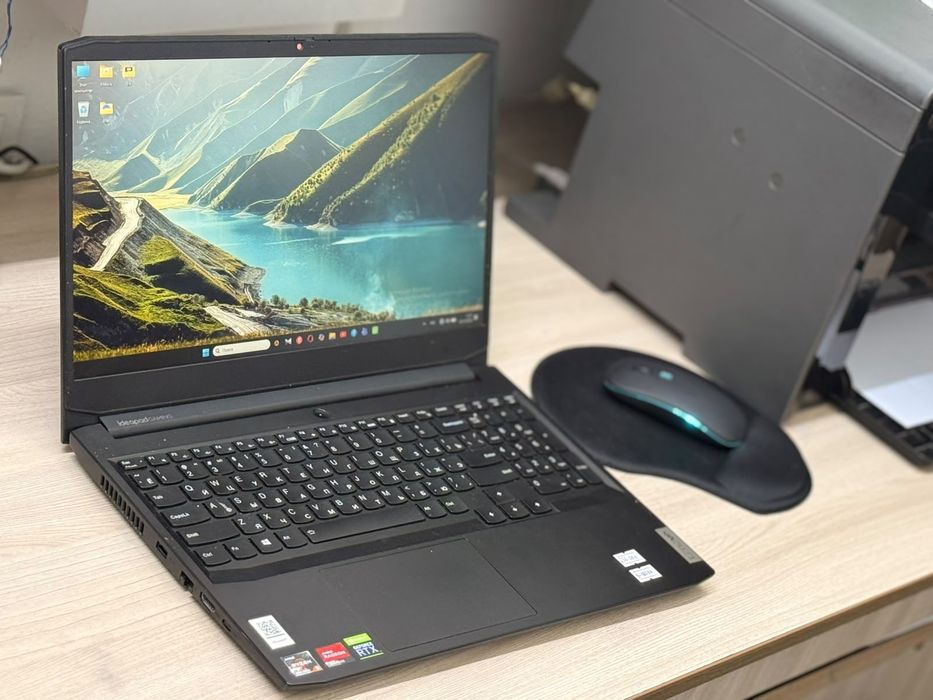 Lenovo Gaming  Ryzen 5 5600H RTX3050