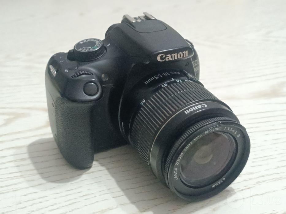 Canon EOS 1000D fotoapparat sotiladi
