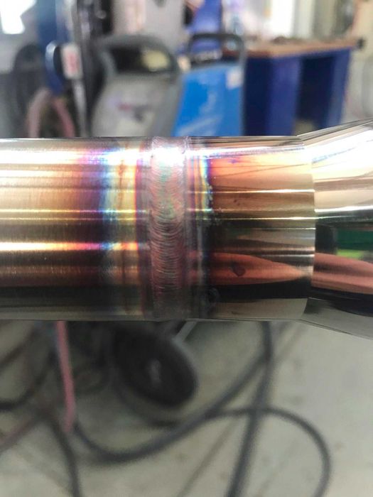 Заварчик Пловдив Заваръчни Услуги Метални Конструкции, Парапети, Тръби