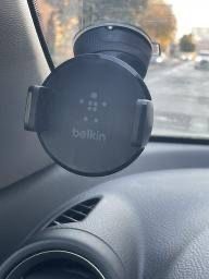 Стойка за кола BELKIN (нова)