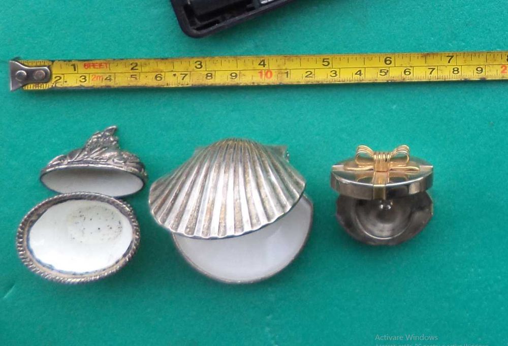 Obiecte vechi pendula pipe briciuri cutii bijuterii sageti vand schimb