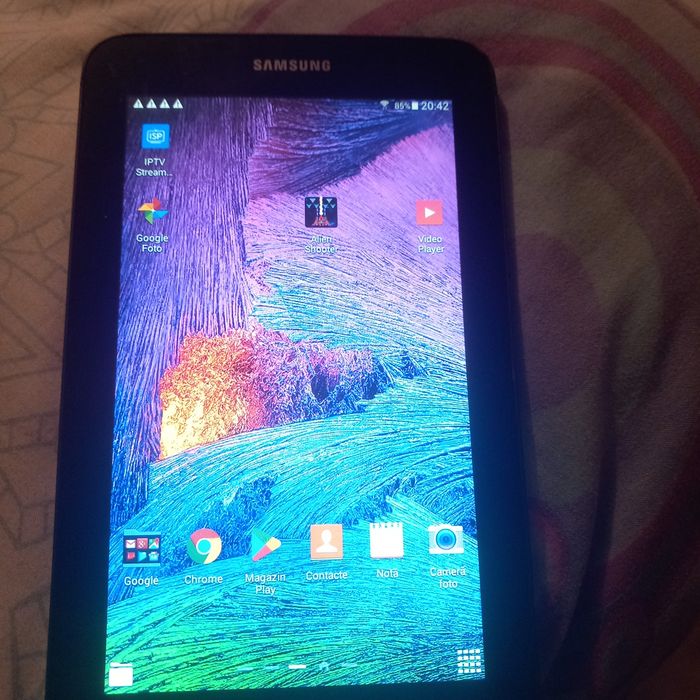 Vând tableta Samsung în stare buna