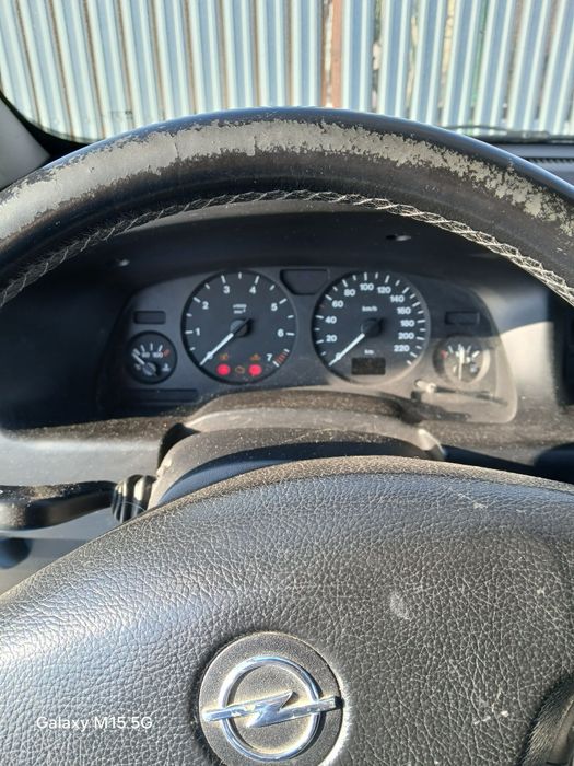 Opel zafira An 2002 7 locuri  benzină