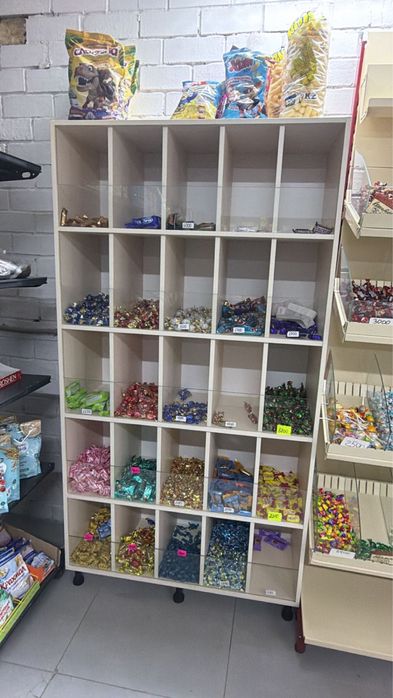 Продается оборудование для магазина