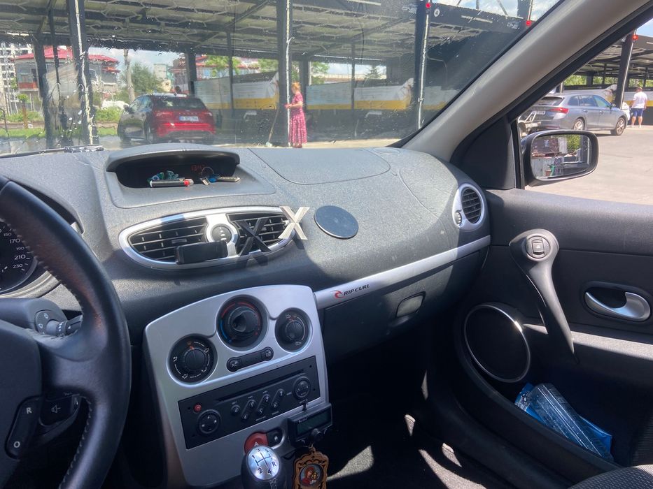 Renault clio 3 2009