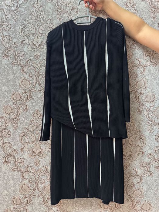 Куртка.Платья,двойка