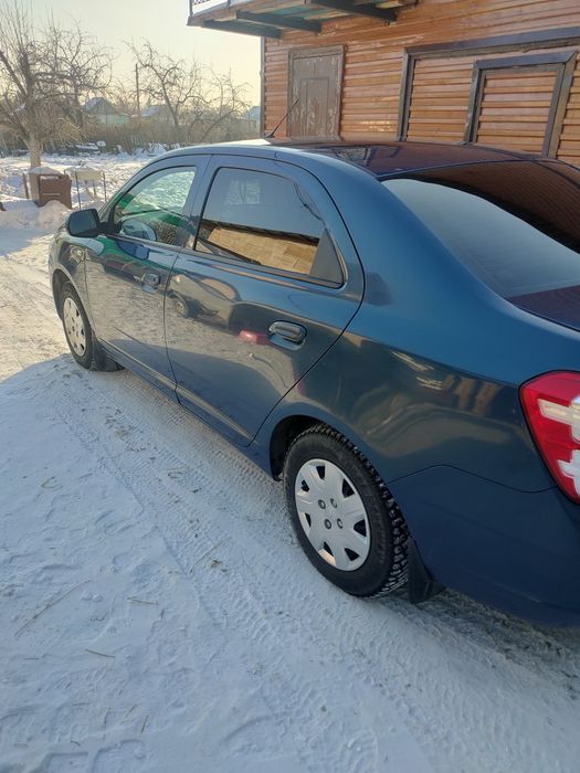 Шевроле Кобальт продам