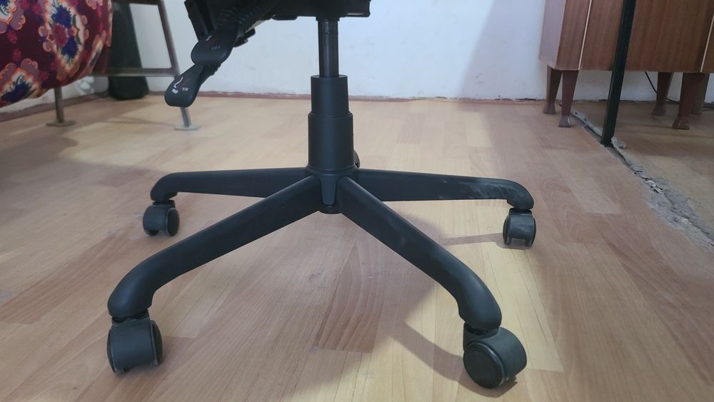 Cougar kreslo gaming