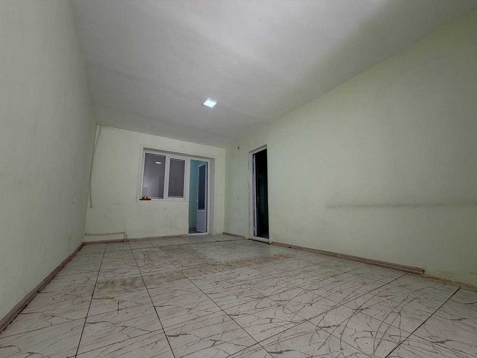 1-я линия на Чиланзаре — 60 м² с фасадом на дорогу Срочная продажа