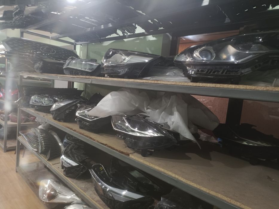 Оригинал запчасти фара