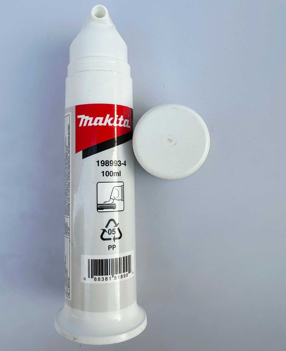 Makita HR2300 - Нов перфоратор комплект!