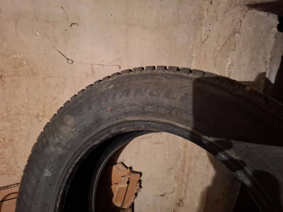 Продам покрышки r17