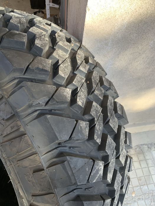 38x13.5 R20 Nitto OFFROAD