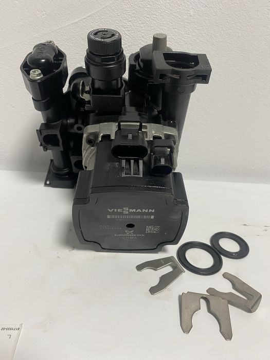 Pompa  recirculara  vissmann vitodens100  B1KA-26