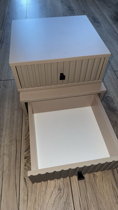 Продам тумбу для кровати