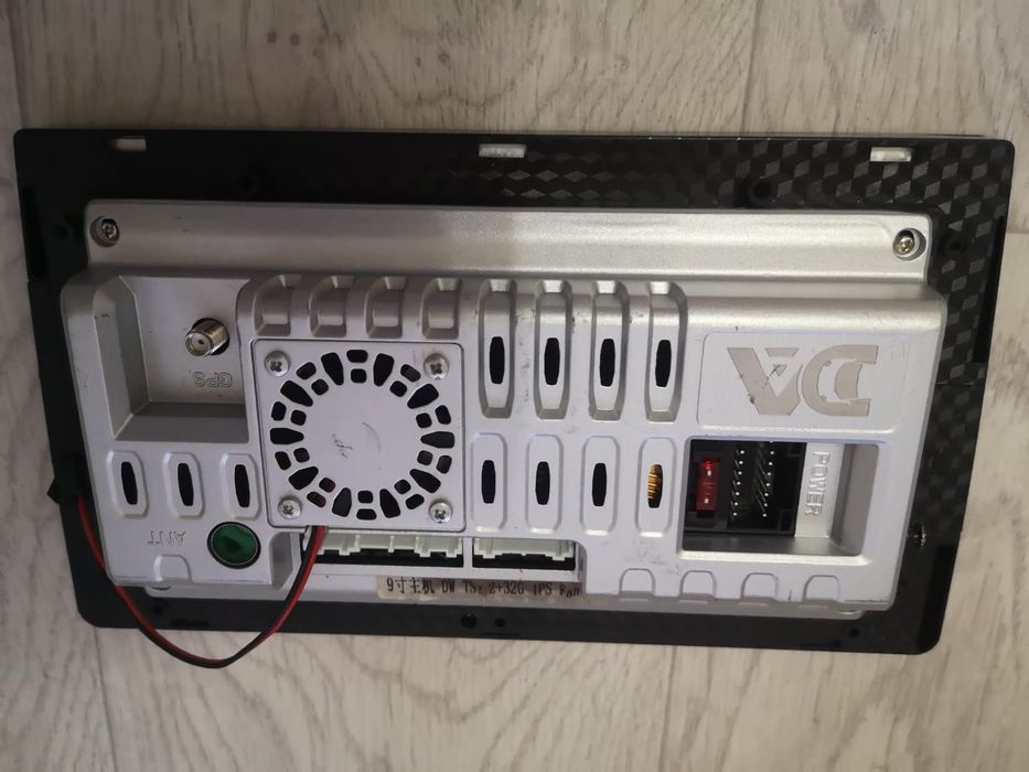 Продам магнитолу в отличном состоянии