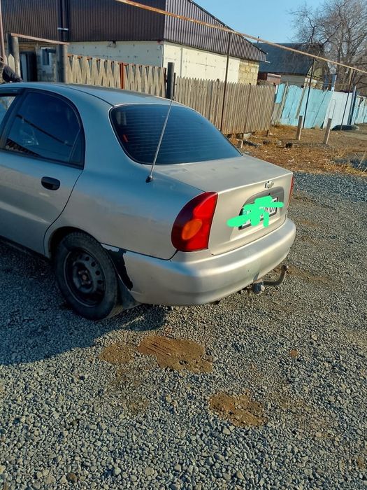 Продам машина шевроле ланос