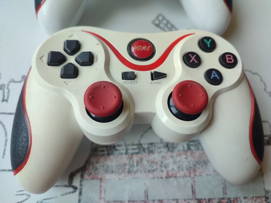Controllere wireless Bluetooth reincarcabile
