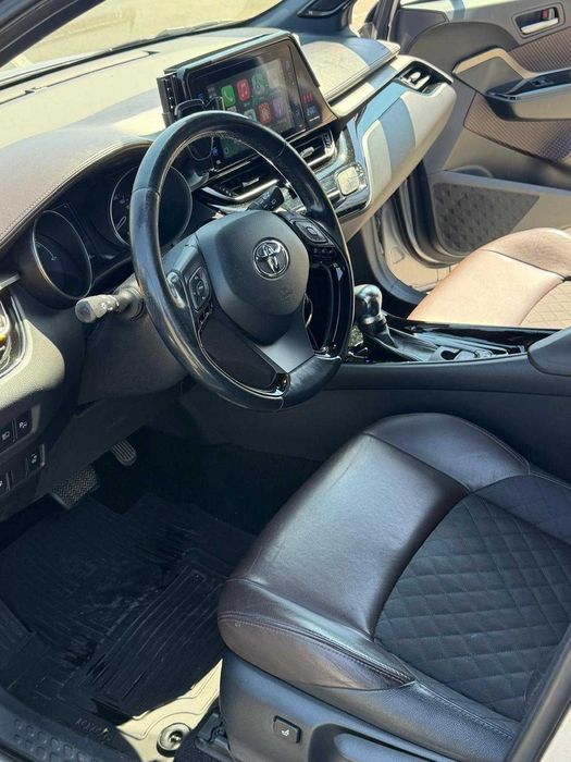 Toyota C-HR 1.8 Hybrid editie C-LASSY