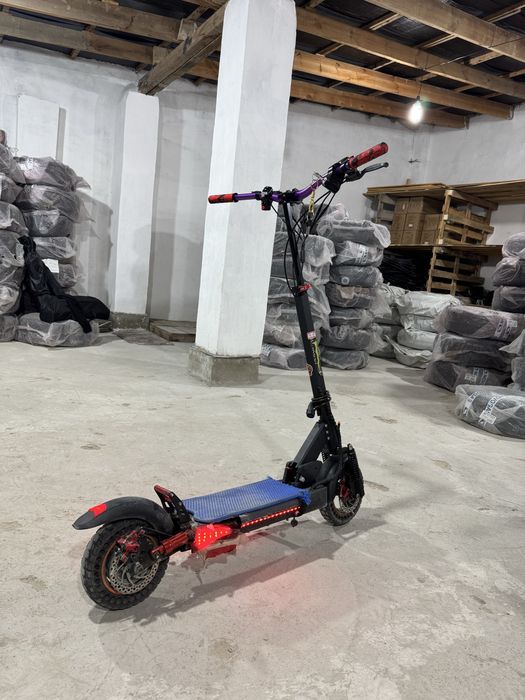 Электросамокат Kugo M4 pro