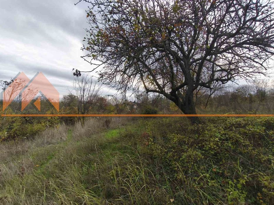 Парцел в Варна-Изгрев площ 8340