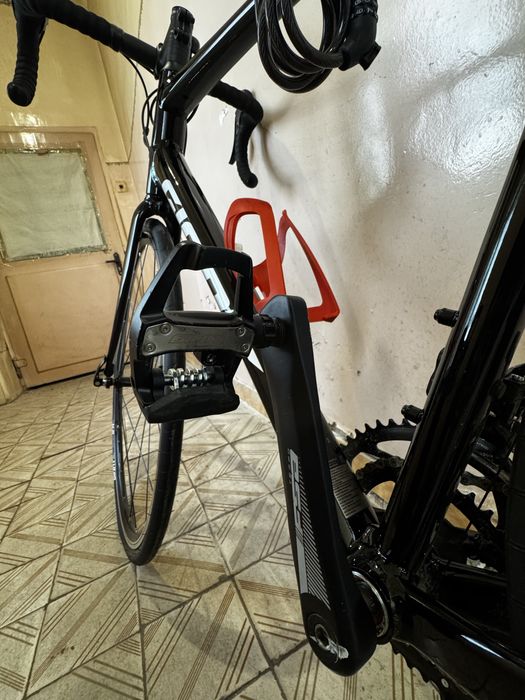 Продаю шоссейный велосипед Giant Contend 3