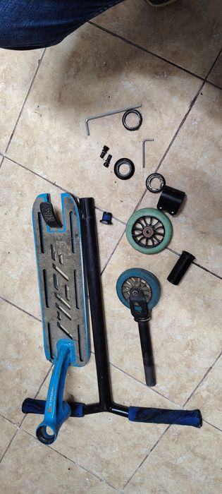 Trotineta skate dezmembrata