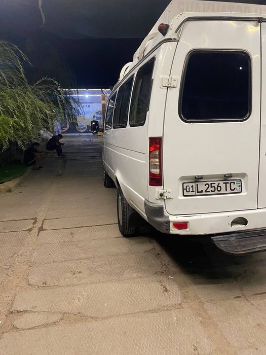 Gazel odam tashish uchun. 4 500$ kami bor. Kelishiladi.