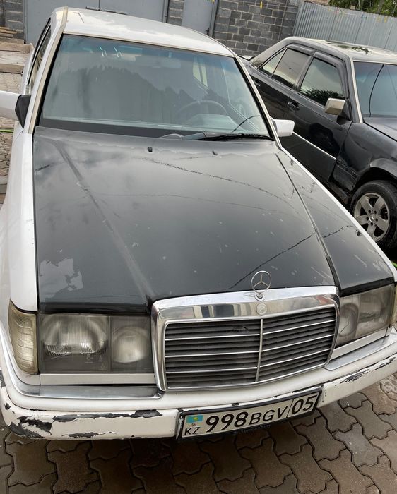 Срочно продам Мерс 124