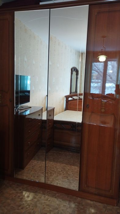 Спальный гарнитур