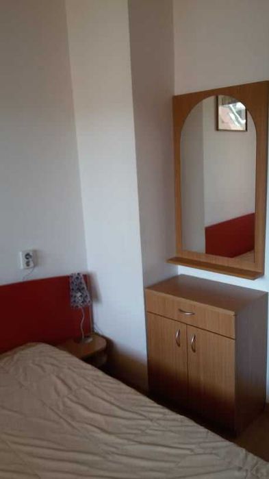 Дава се под наем Двустаен апартамент в София, Лозенец - 65 кв.м за 448.8 € - Снимка #1