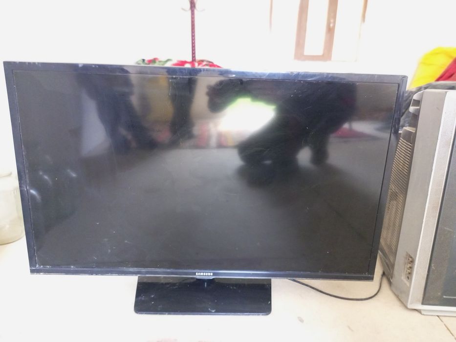 Televizor Samsung Supra