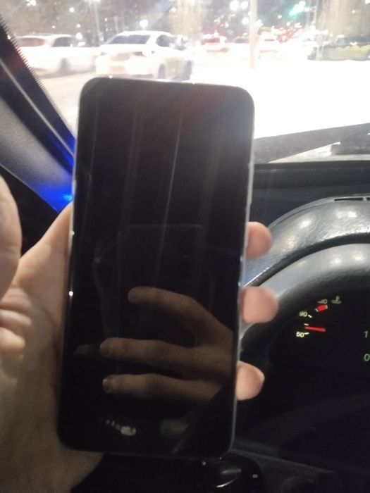 Samsung a11 продаю