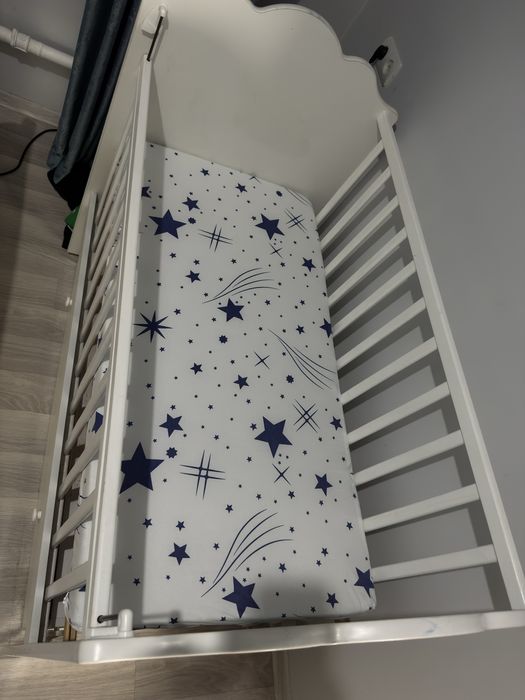 Продаётся детский манеж в отличном состоянии.