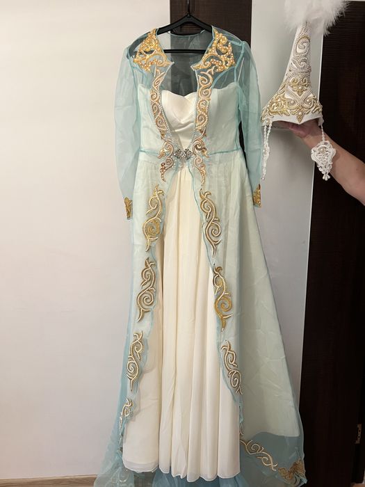 Платье с накидкой на УЗАТУ