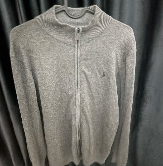 Продаю одежду б/у