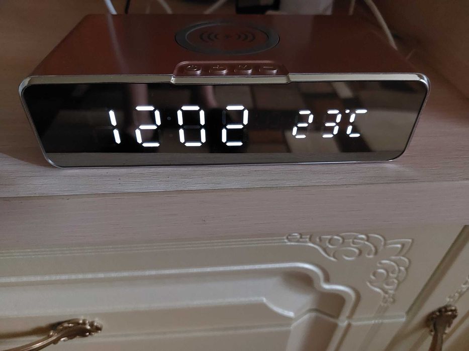 Продам планшеты б/у.