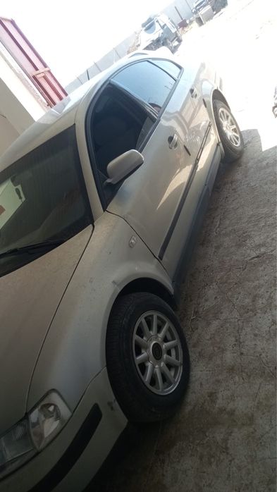 Volkswagen Passat B5