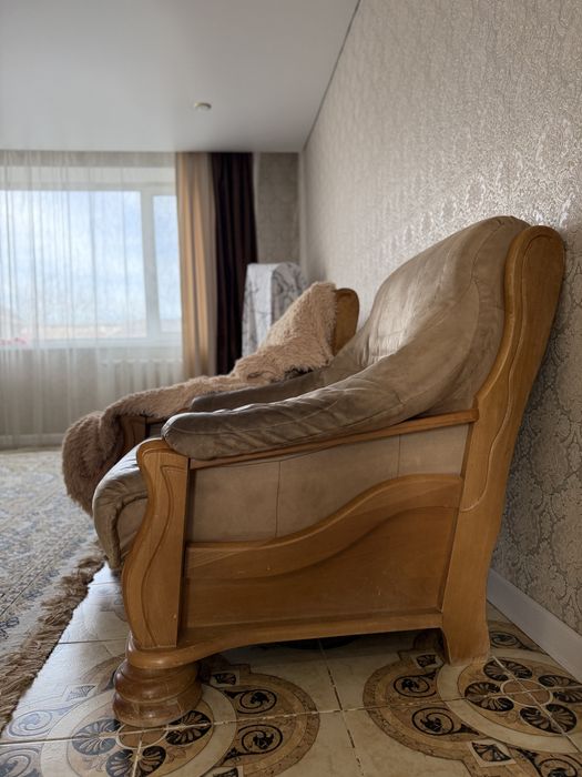 Продам Диван тройка