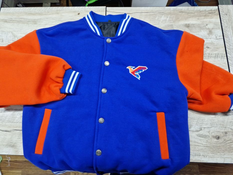 Поло футболки жилетки