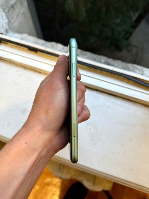 iPhone 11 (64GB) ИДЕАЛ!