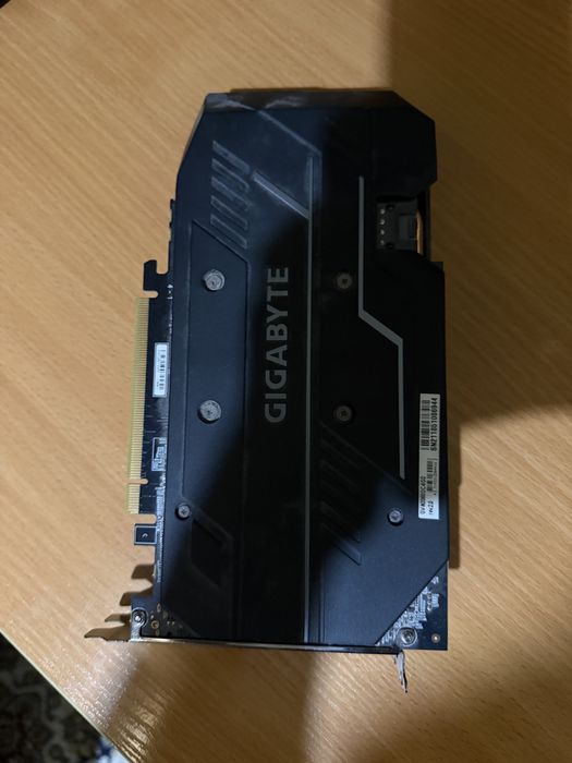 Видеокарта Gigabyte GeForce RTX2060