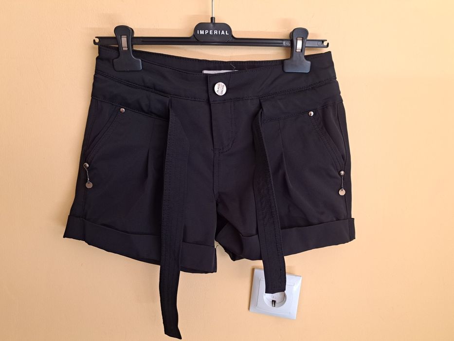 Къси панталонки Alessa,Madness National, Rosso Disera