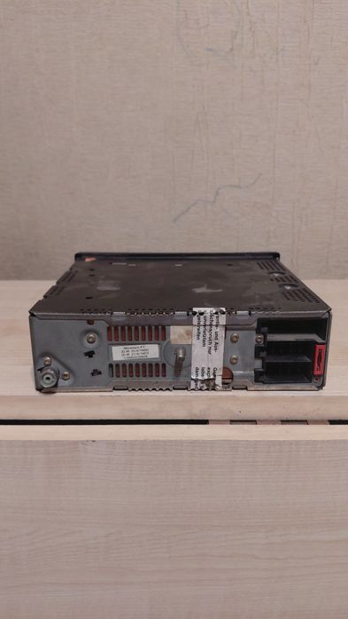 Продаю магнитолу от Mersedes