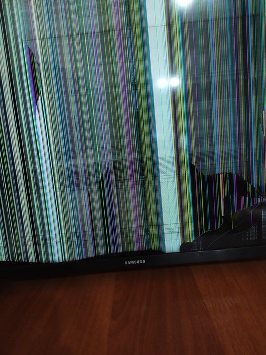 Samsung Smart TV 55lik (ekran singan)